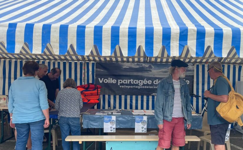 À la fête du port